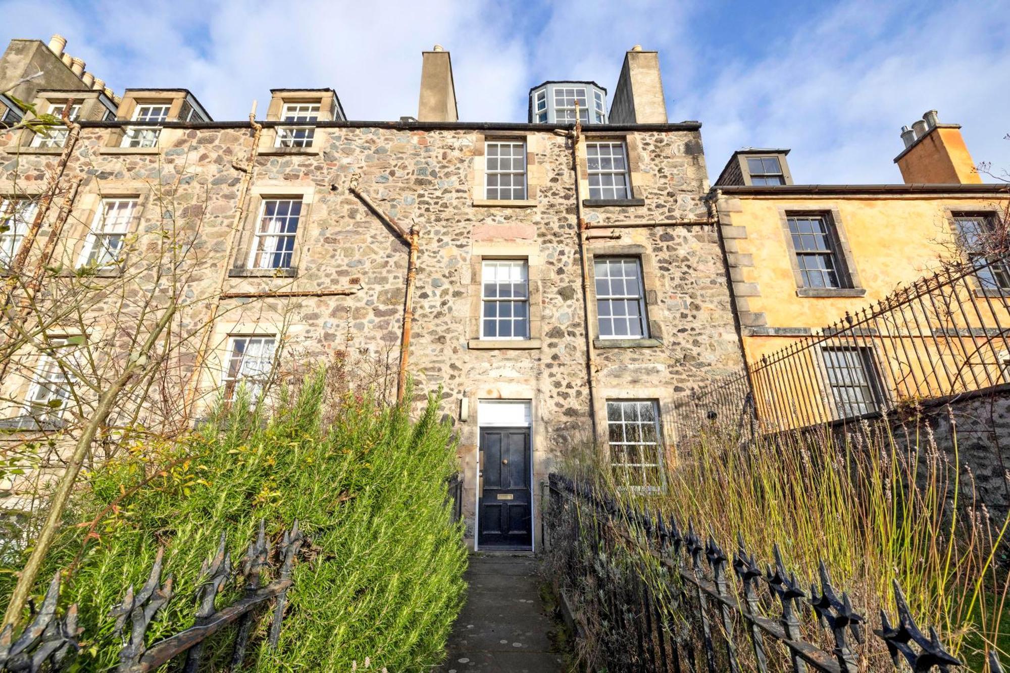 Joivy Beautiful Apartment, Private Garden, Calton Hill إدنبرة المظهر الخارجي الصورة