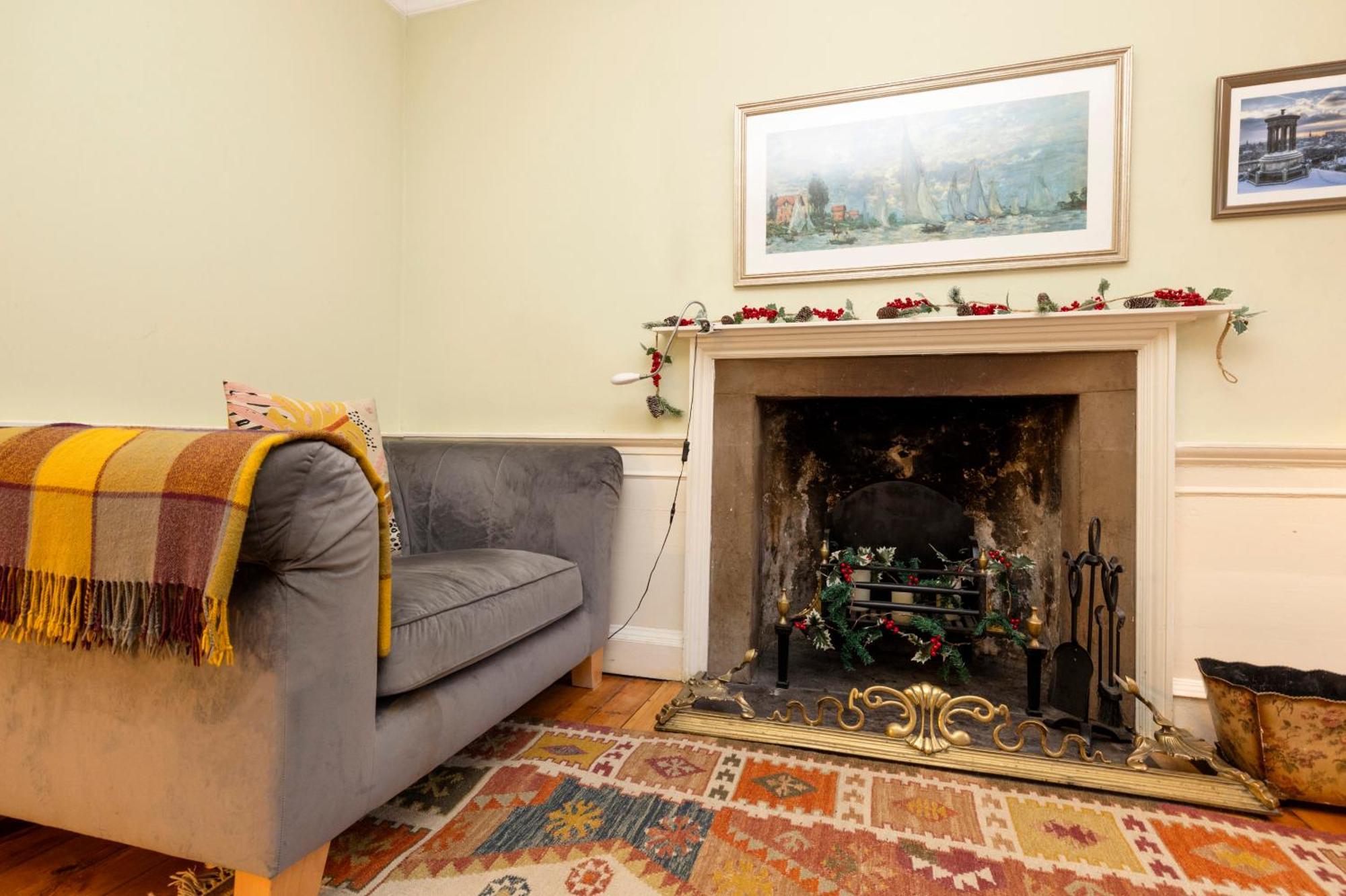 Joivy Beautiful Apartment, Private Garden, Calton Hill إدنبرة المظهر الخارجي الصورة